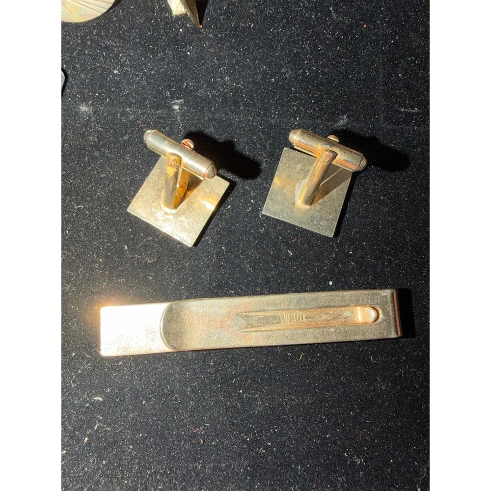 Vintage Swank Cufflinks Tie Clip Set Faux Alligator Leather Gold Tone Brown